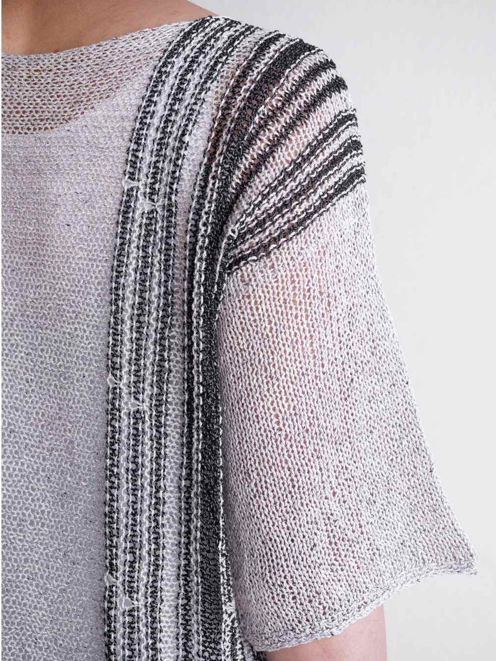 Bamboo Two-Color Pullover Knitting Pattern – DanDoh