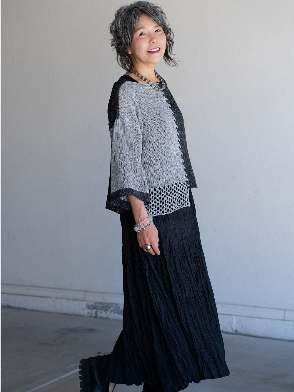 Fusion Two-Color Panel Pullover Knitting Pattern – DanDoh